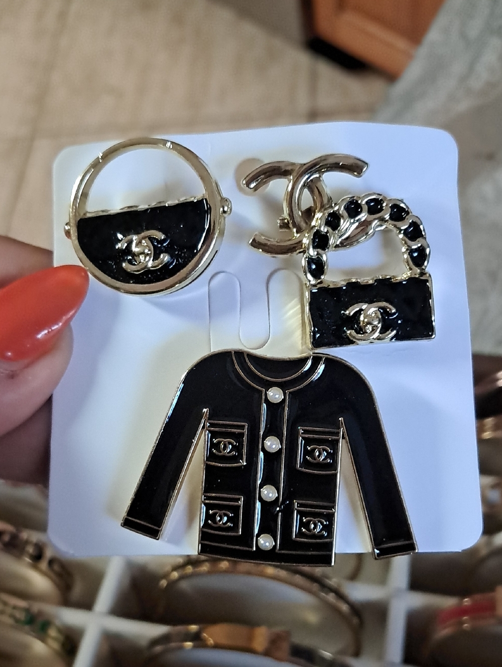 Black & Gold Enamel Jacket and Bag Pin Set - Picture 2 of 2